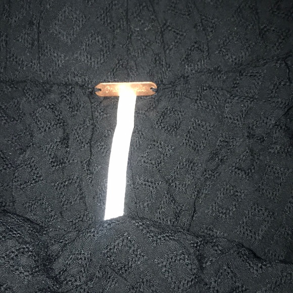 Black free people flowy shorts - Picture 2 of 4